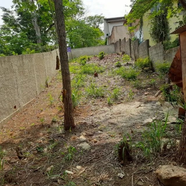 Lote murado e com projeto em local bem tranquilo - Foto 3