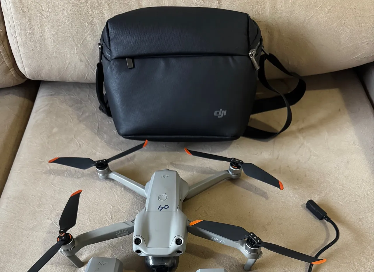 Drone DJI Air 2S + Acessórios - Pronta Entrega