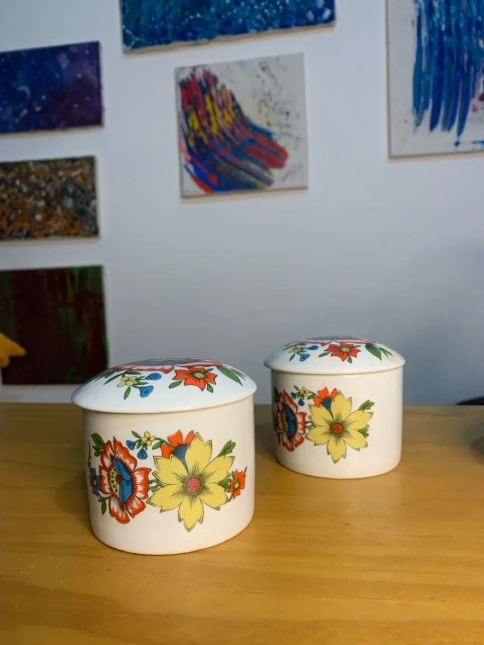 Porta joias/pote vintage floral em porcelana