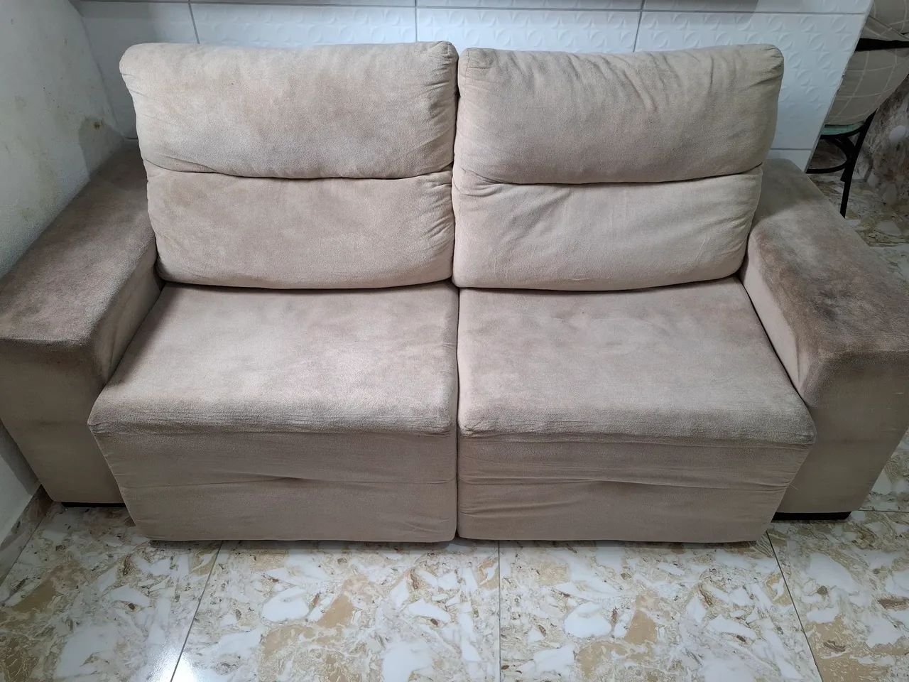 Vendo sofá retrátil 3 lugares64861426925441120
