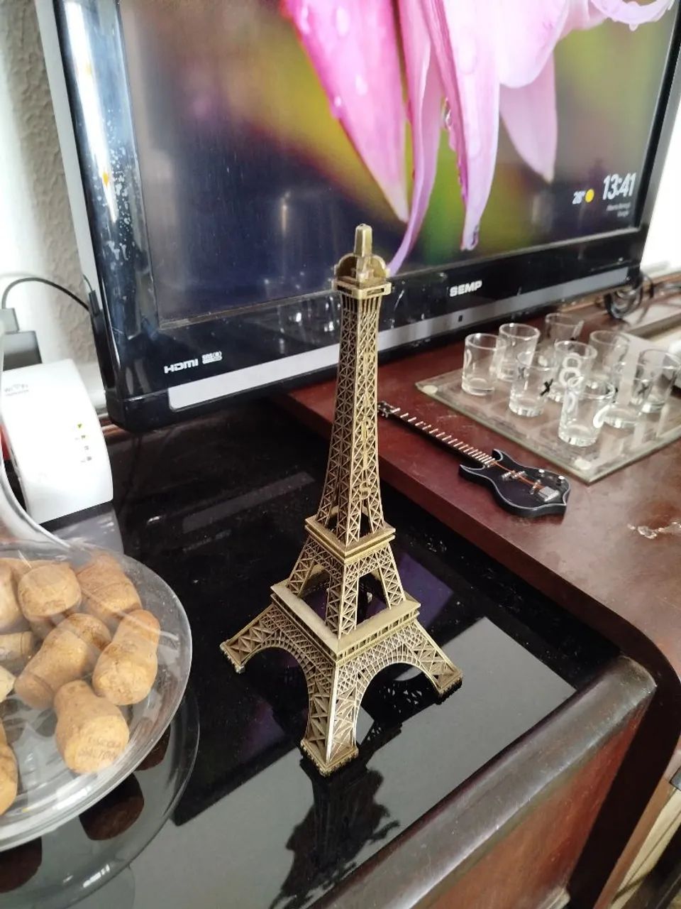 Miniatura Torre Eiffel - Decoração