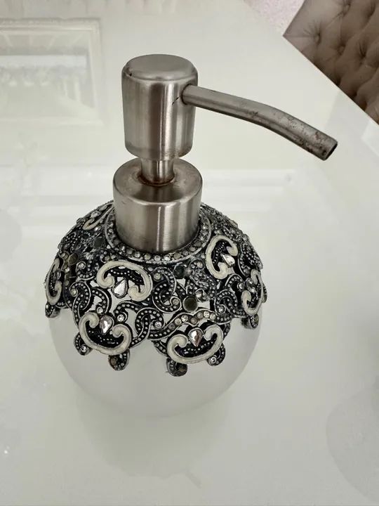 Kit de Saboneteira e Porta Algodão/Cotonete Decorativo - Foto 3