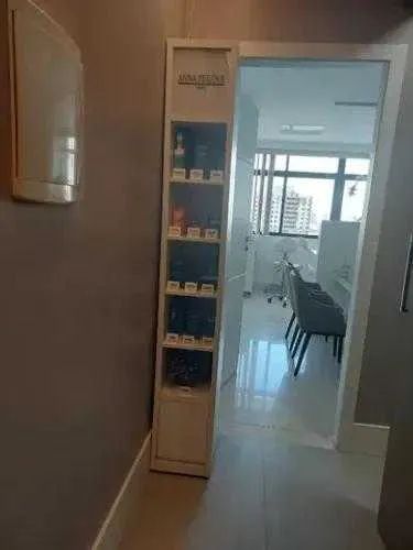 # Sala Comercial Centro Médico Jardins com 37m² - 43786 - Foto 2