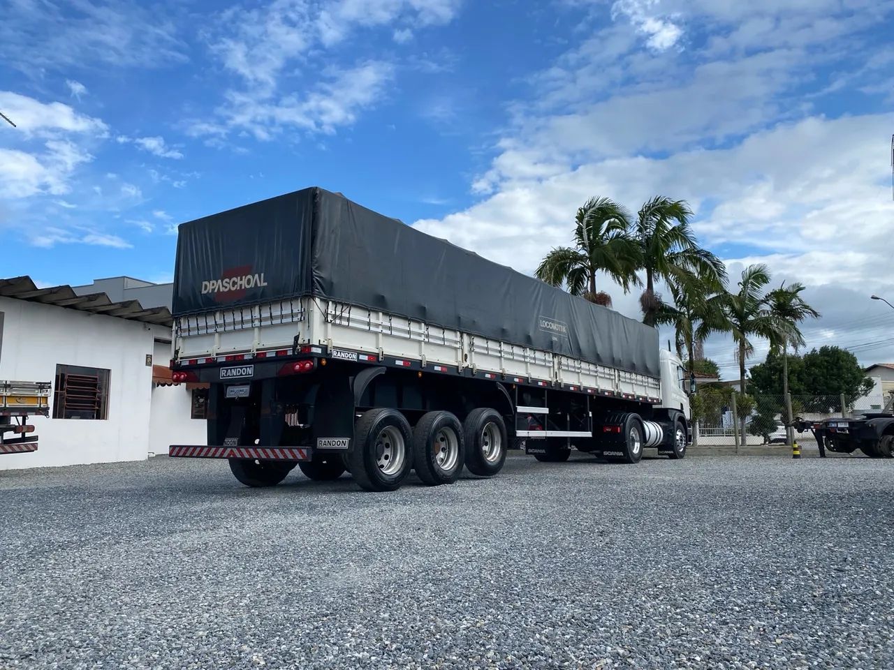 Graneleira Randon 2021- Assoalho chapa - Foto 2