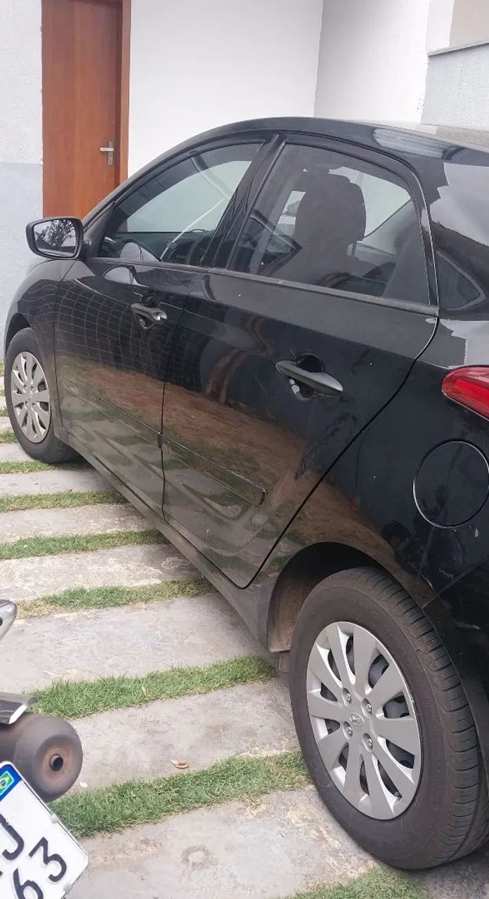 Alugo HB20 Hatch para aplicativo  - Foto 2