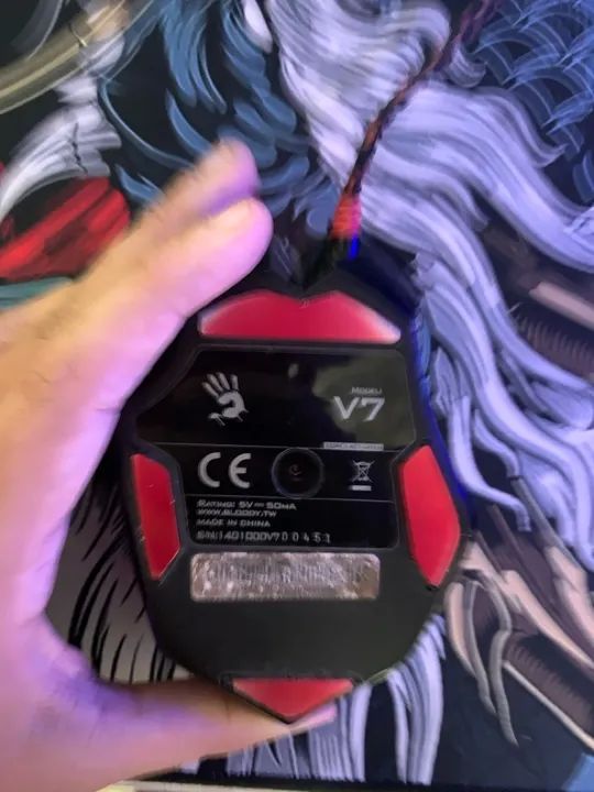 mouse gamer bloody v7 rgb - Foto 2