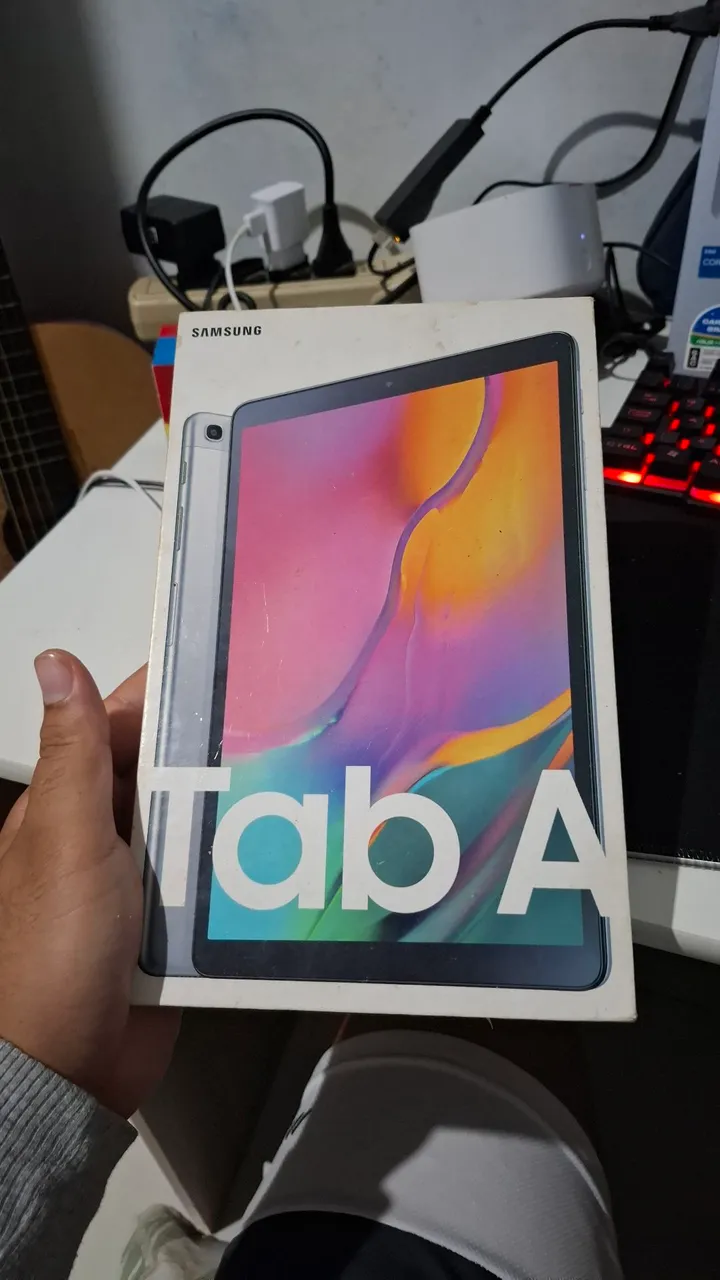 ? Tablet Samsung Galaxy Tab A - Com Frontal Quebrada ?