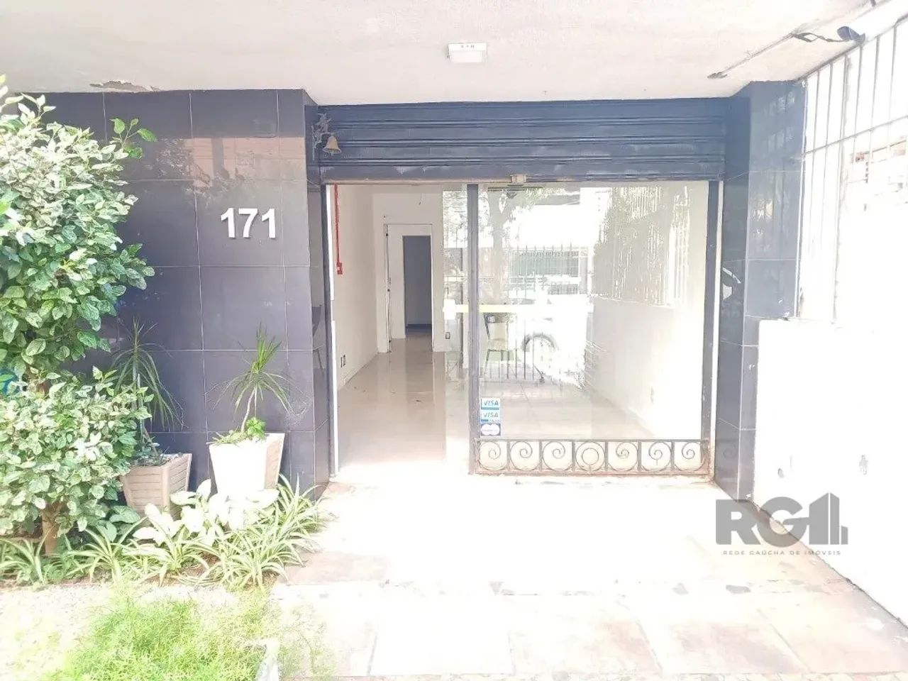Ponto Comercial à Venda no Menino Deus - 324m² para Investimento Seguro e Lucrativo - Foto 4