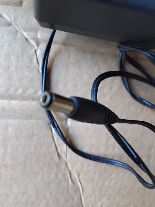 DVE Switching Adapter DSA-12-05 Power Adapter64302743508737123