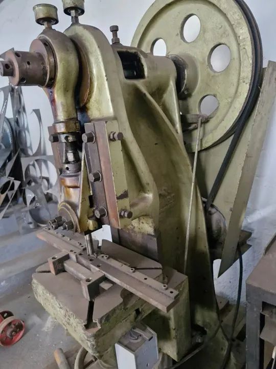 Promoção Prensa Industrial 12 toneladas