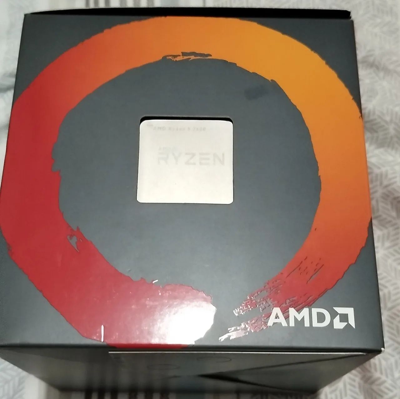 Processador AMD Ryzen 5 2600 com cooler box e caixa. - Foto 2