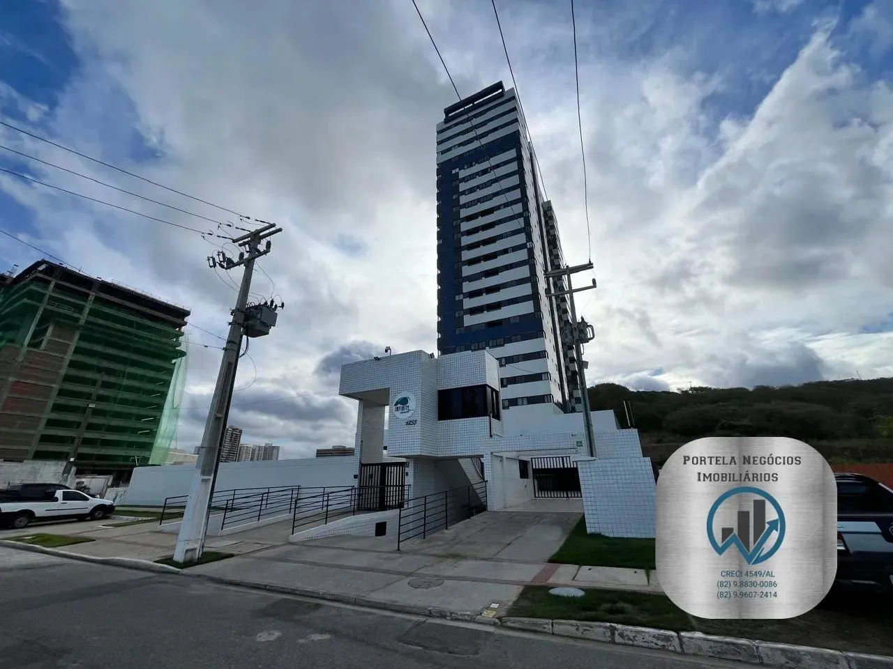 Apto na Cruz das Almas, 2/4, suíte, vista mar, ao lado do shopping parque Maceió