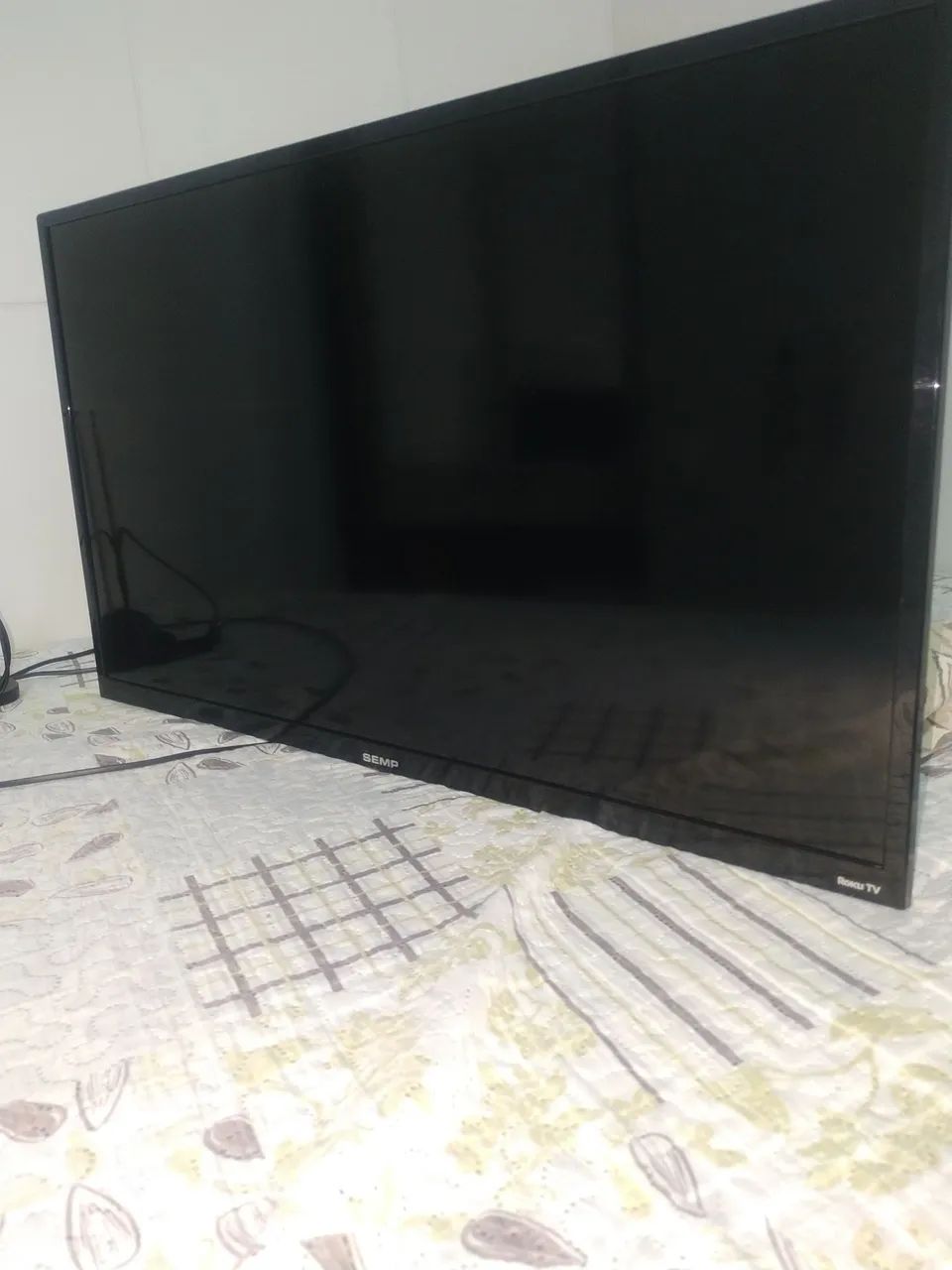 Tv e painel 64297412652034120