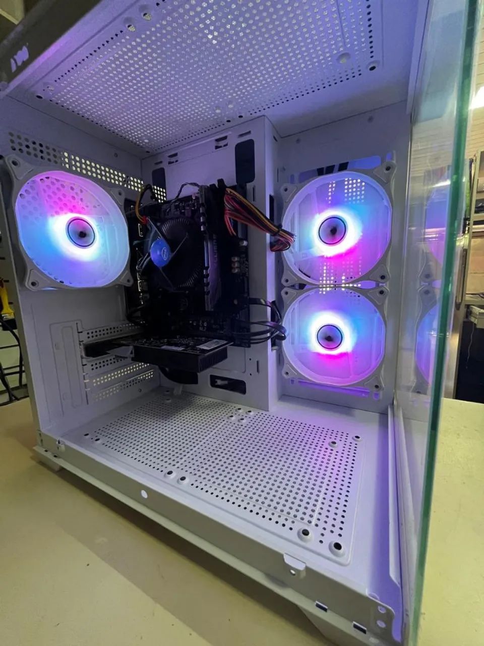 PC Gamer com Iluminação RGB / computador 