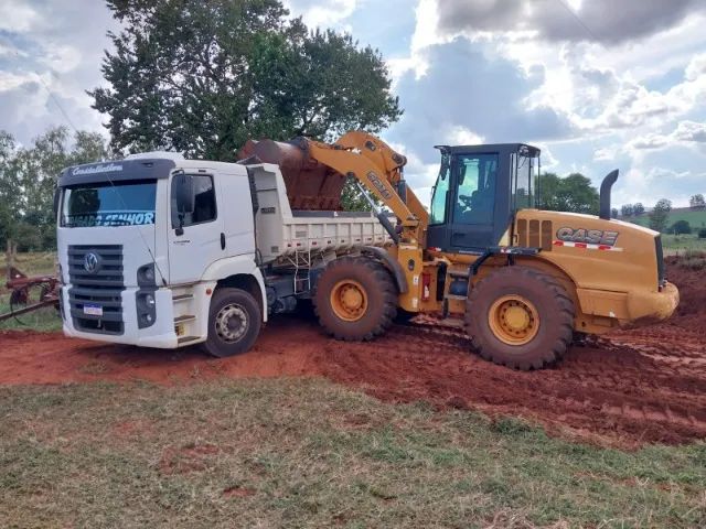 PÁ CARREEGADEIRA CASE 6210  2016 - Foto 2