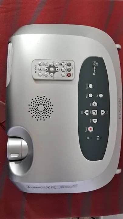 Projetor Epson S1 muito conservado - Foto 3