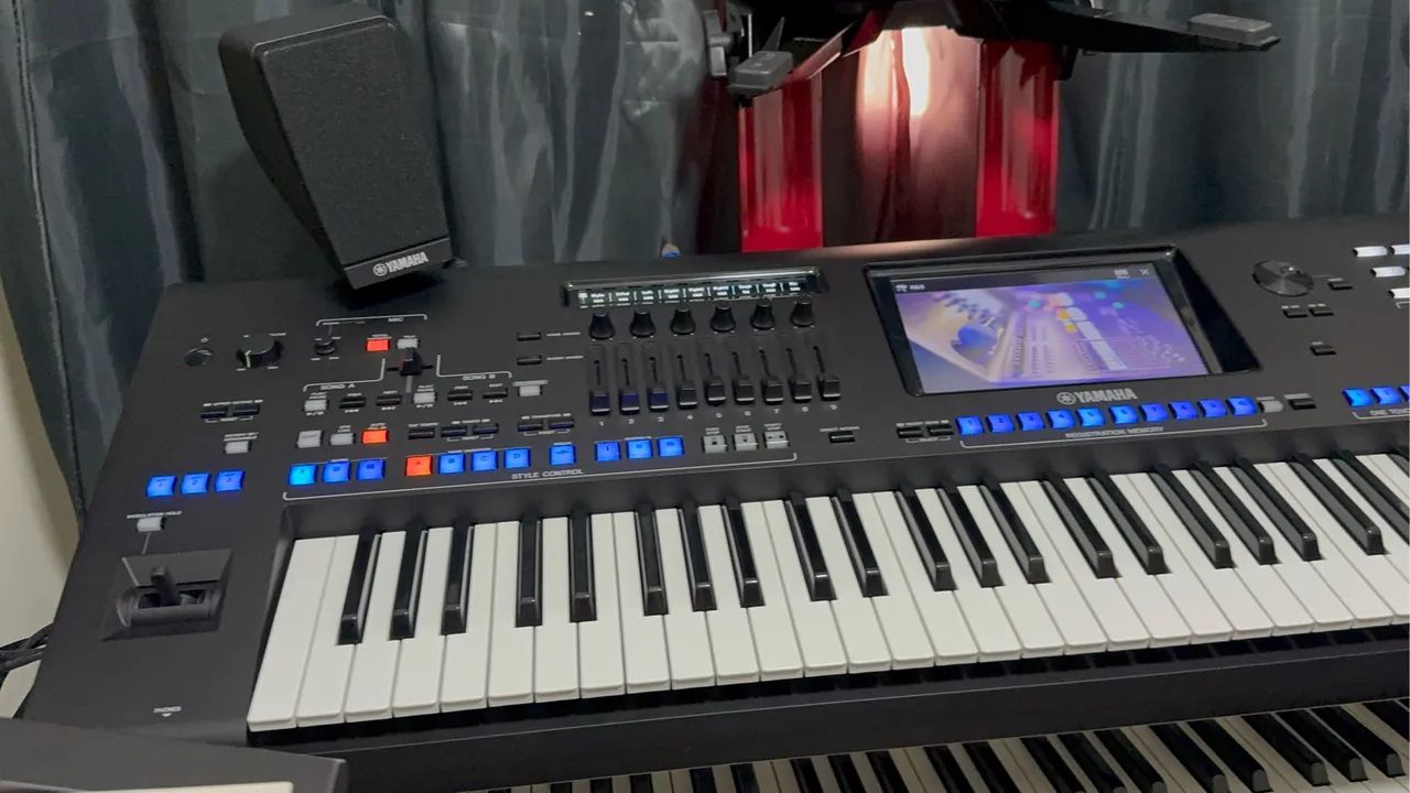 Genos Yamaha  - Foto 4