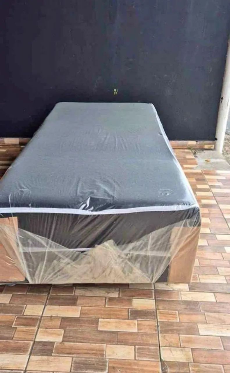 Cama box de solteiro  nova 