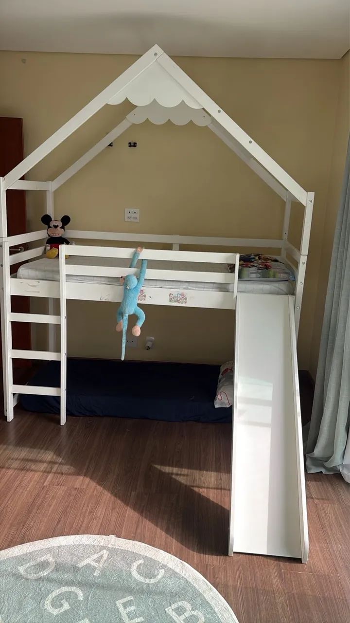 CAMA INFANTIL COM ESCORREGADOR 