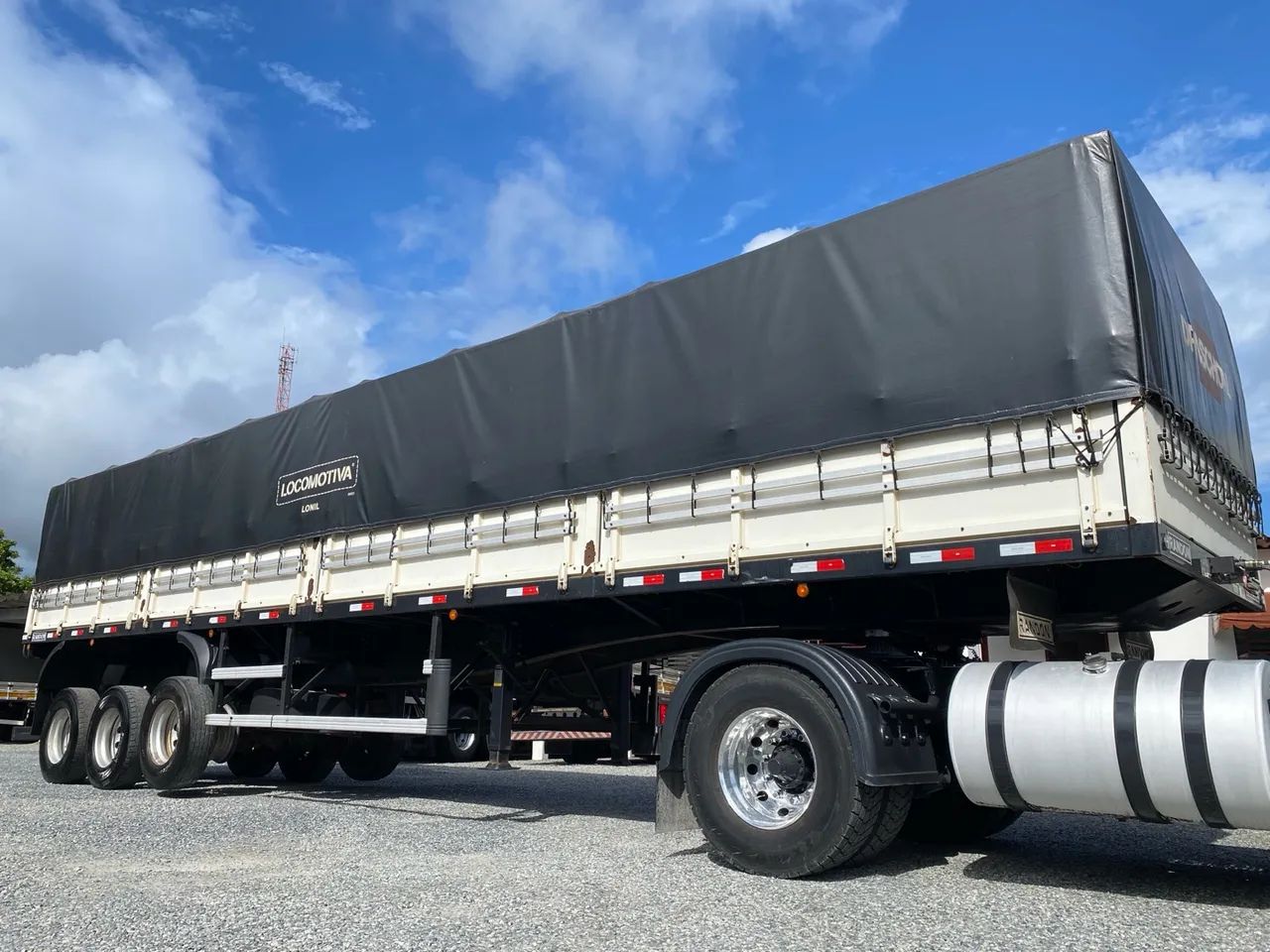 Graneleira Randon 2021- Assoalho chapa - Foto 11