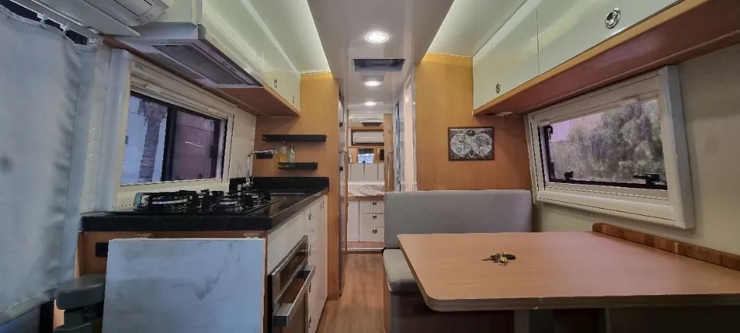 Motorhome Marcopolo Sénior 2006 Montagem 2022 8,30 Metros - Foto 6