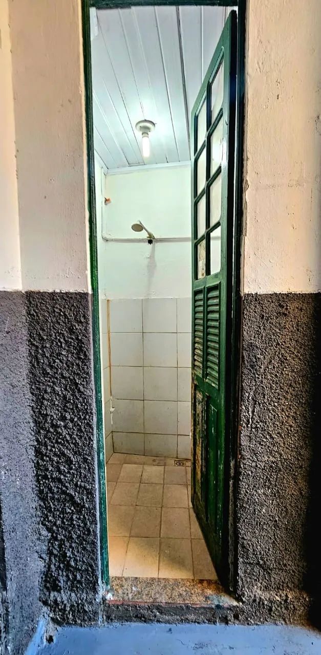 Alugo Loja com Casa nos Fundos - Foto 6