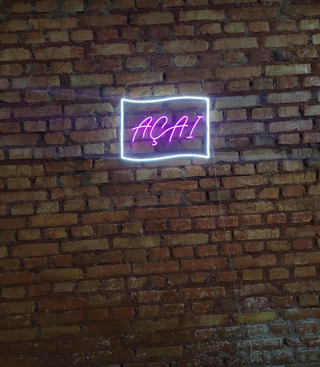 Letreiro neon Açaí