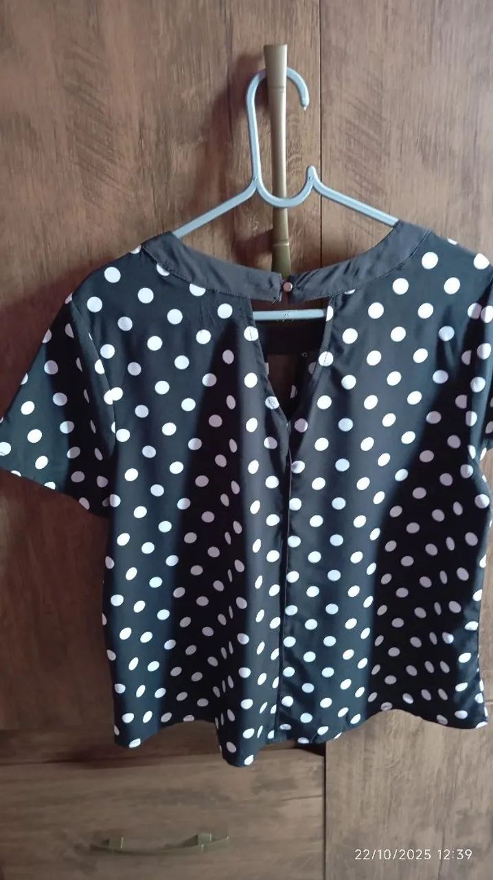 Blusa em tecido G - Foto 2