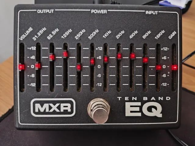 pedal equalizer mxr