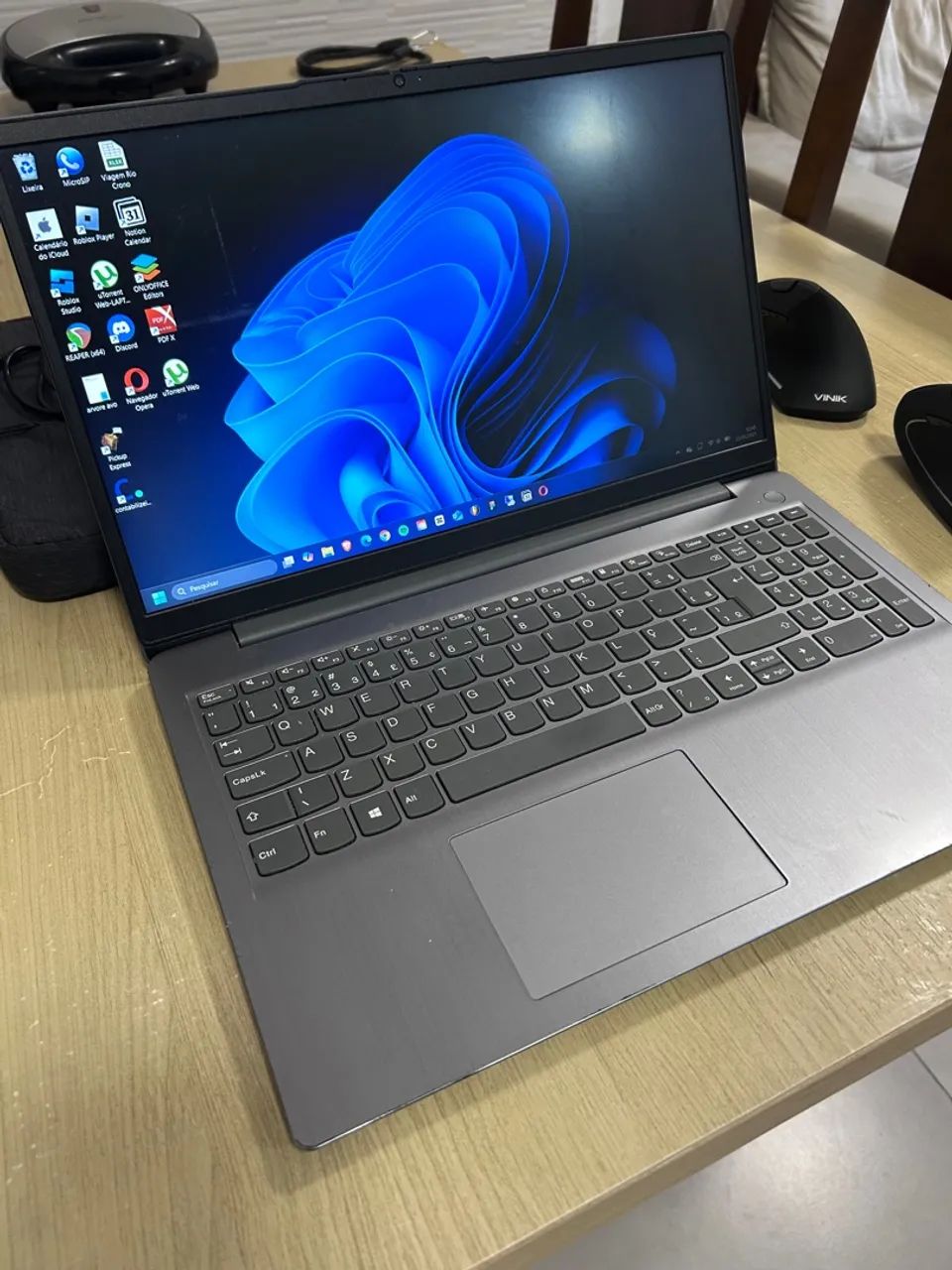 Notebook Lenovo Ultrafino IdeaPad 3 Ryzen 7 5700U 8GB 256GB SSD Windows 11 - Foto 5