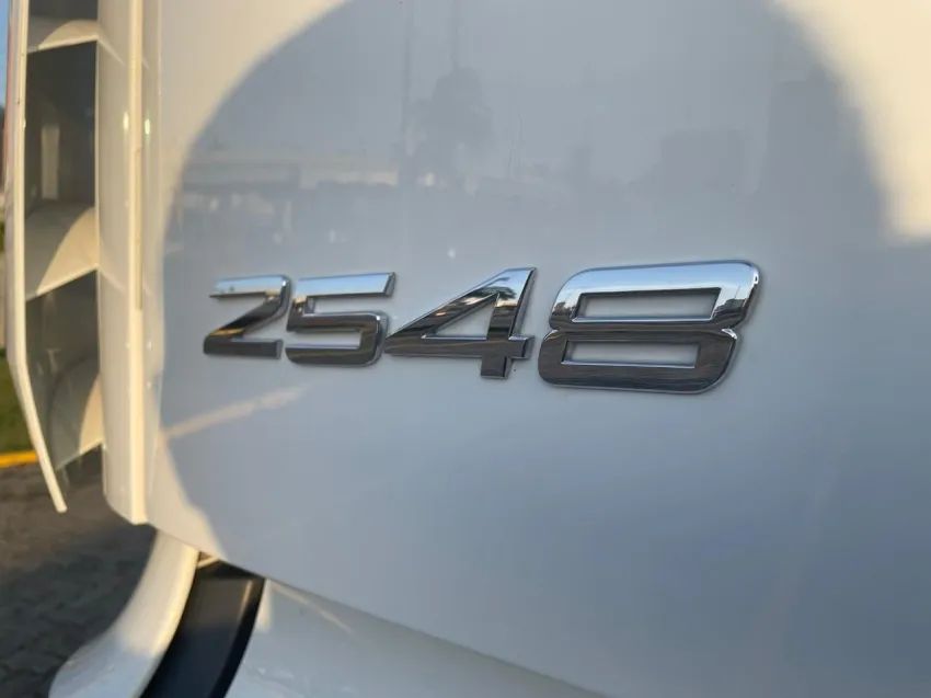 MERCEDES BENZ - NEW ACTROS 2548 6X2 / 2023/2024 EURO 6 - Foto 15