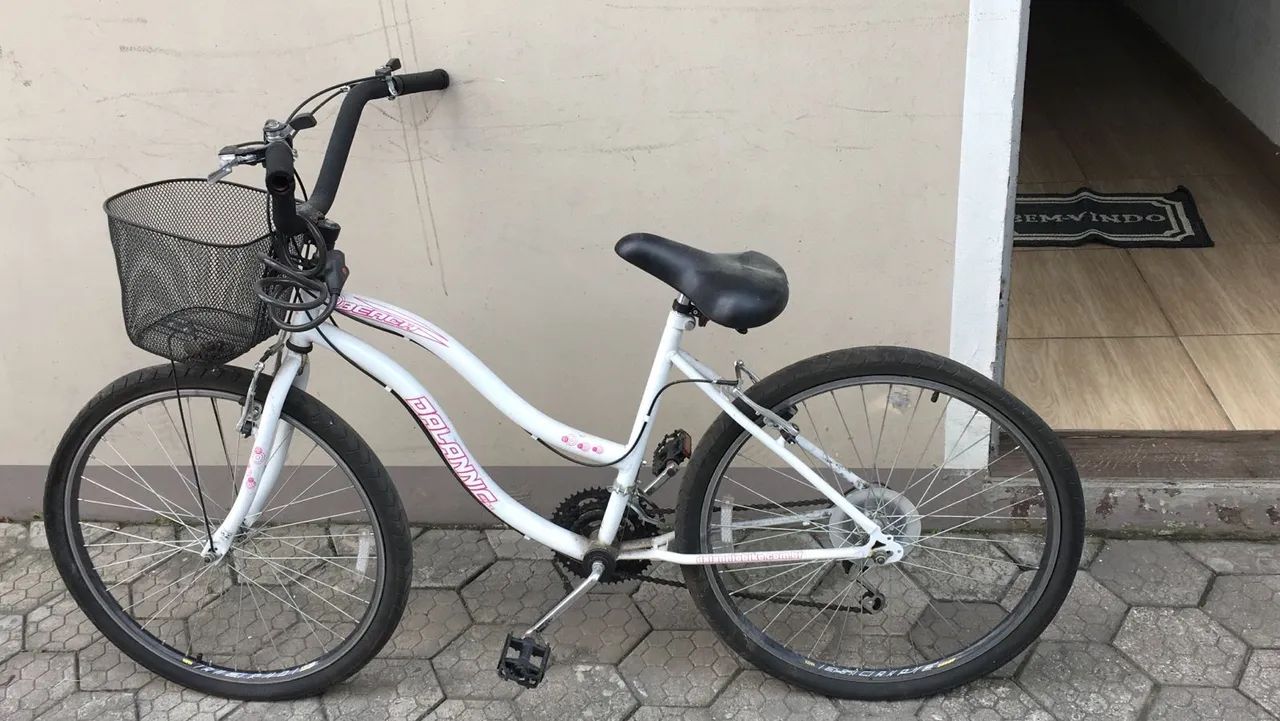 Bicicleta- Branca - Com Marcha