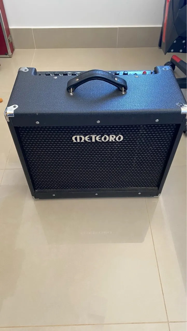Amplificador Meteoro MGV30