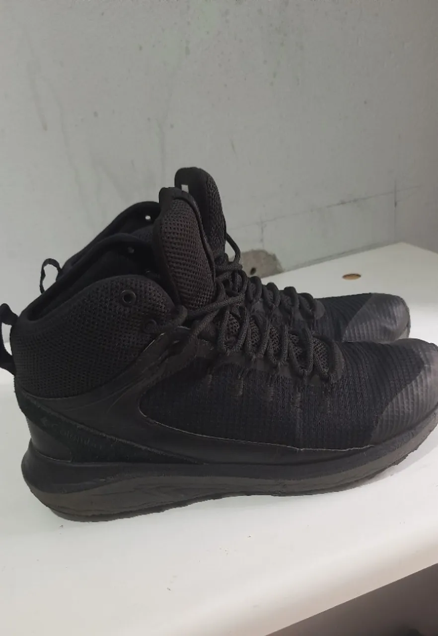 bota para trekking colombia railstorm? MID Waterproof