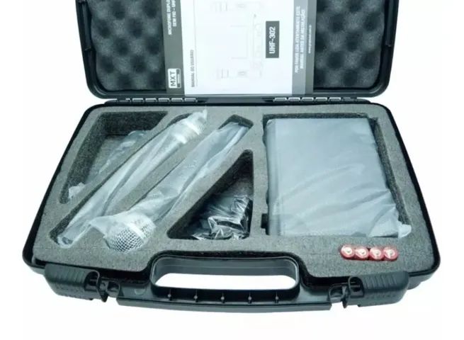 Microfone MXT UHF-302 Sem Fio Profissional Duplo Com Case - Foto 2