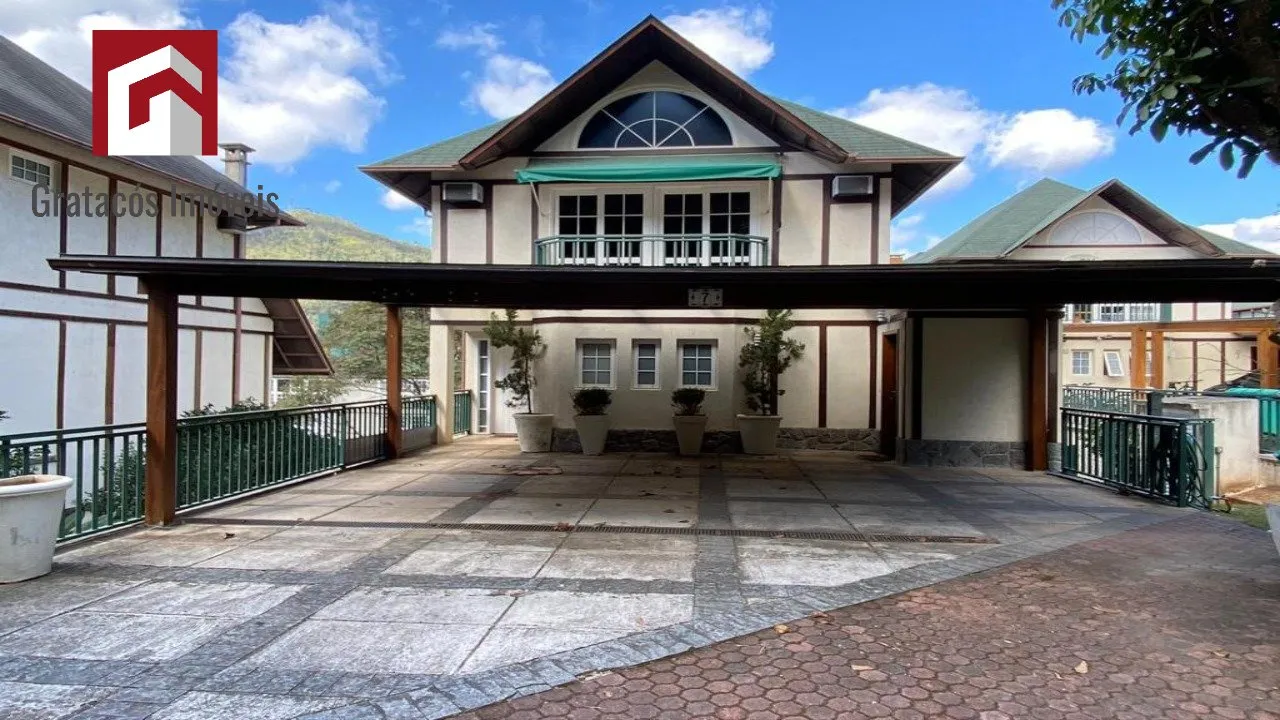 Excelente casa em um dos melhores condomínios