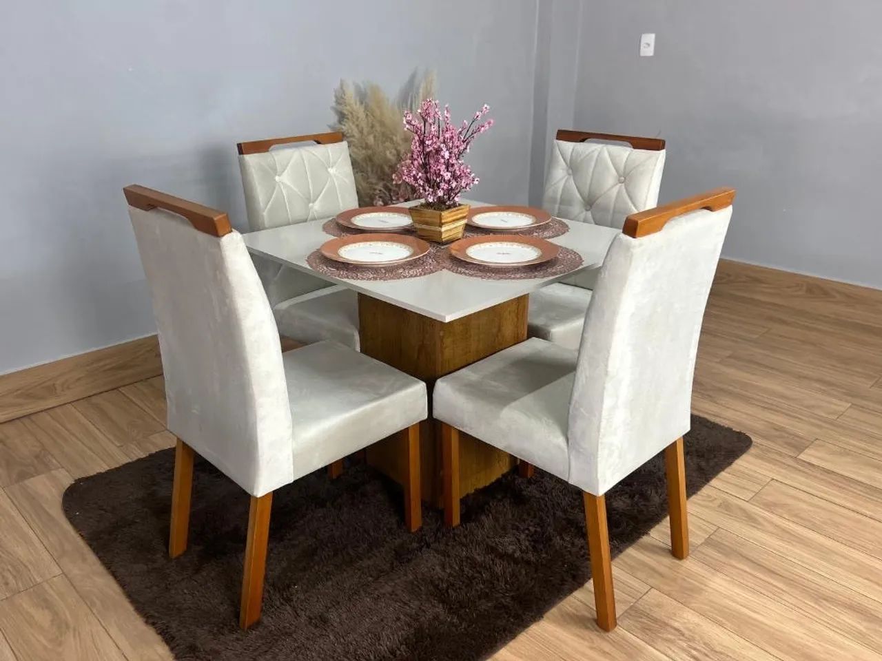 Mesa de Jantar Dakota Plus 90×90 c/ 4 Cadeiras Jasmim