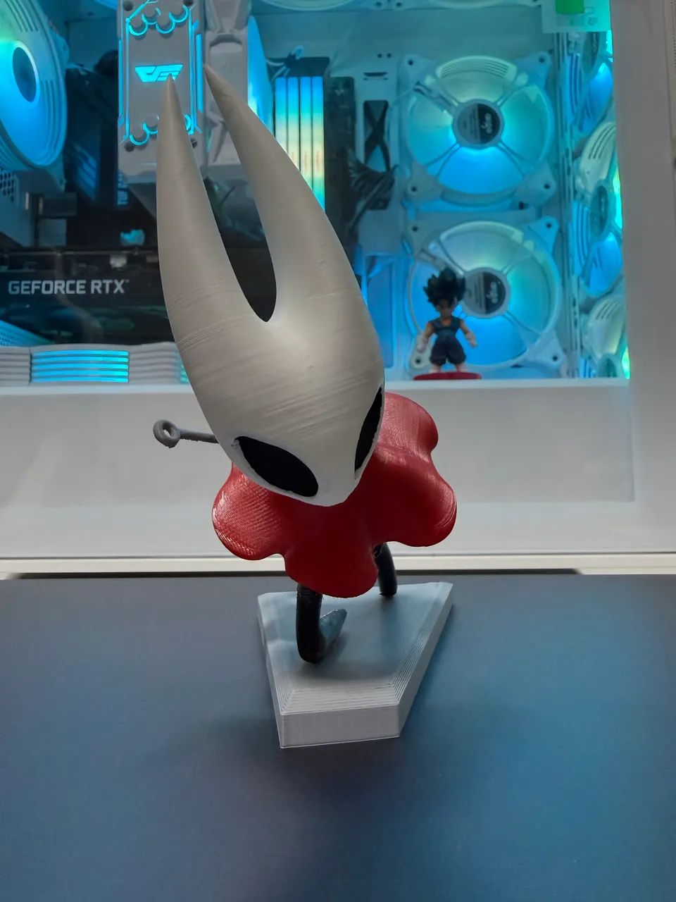 Hornet - personagem  - Foto 2