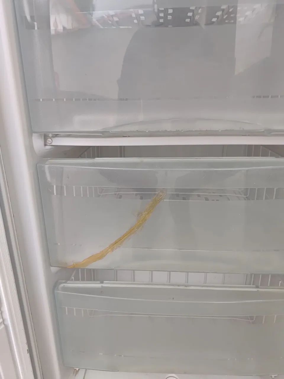 Geladeira Eletrolux 6 portas Vertical - Conservada! - Foto 3