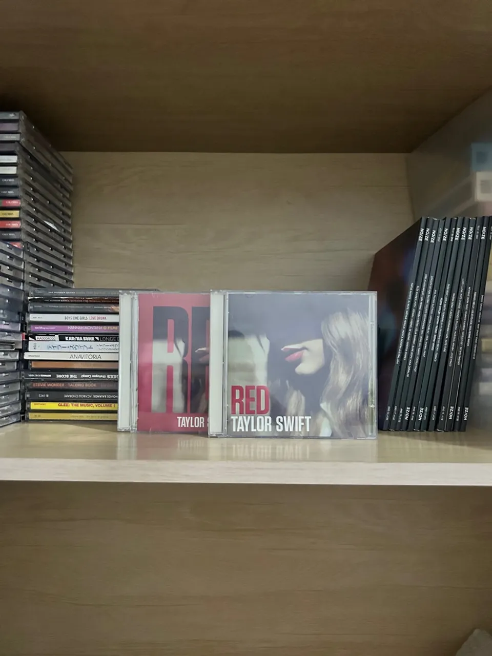 CDs Taylor Swift - Red Standard e Deluxe