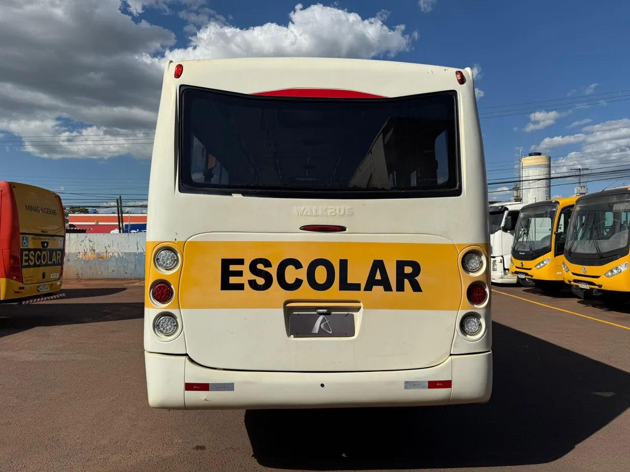 Ônibus Agrale Walkbus Panter ano 2014/2014 MWM com 22 Lugares e acessibilidade  - Foto 2