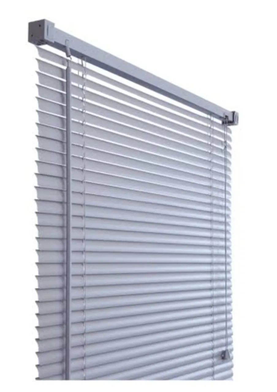 Persianas64985840583043120