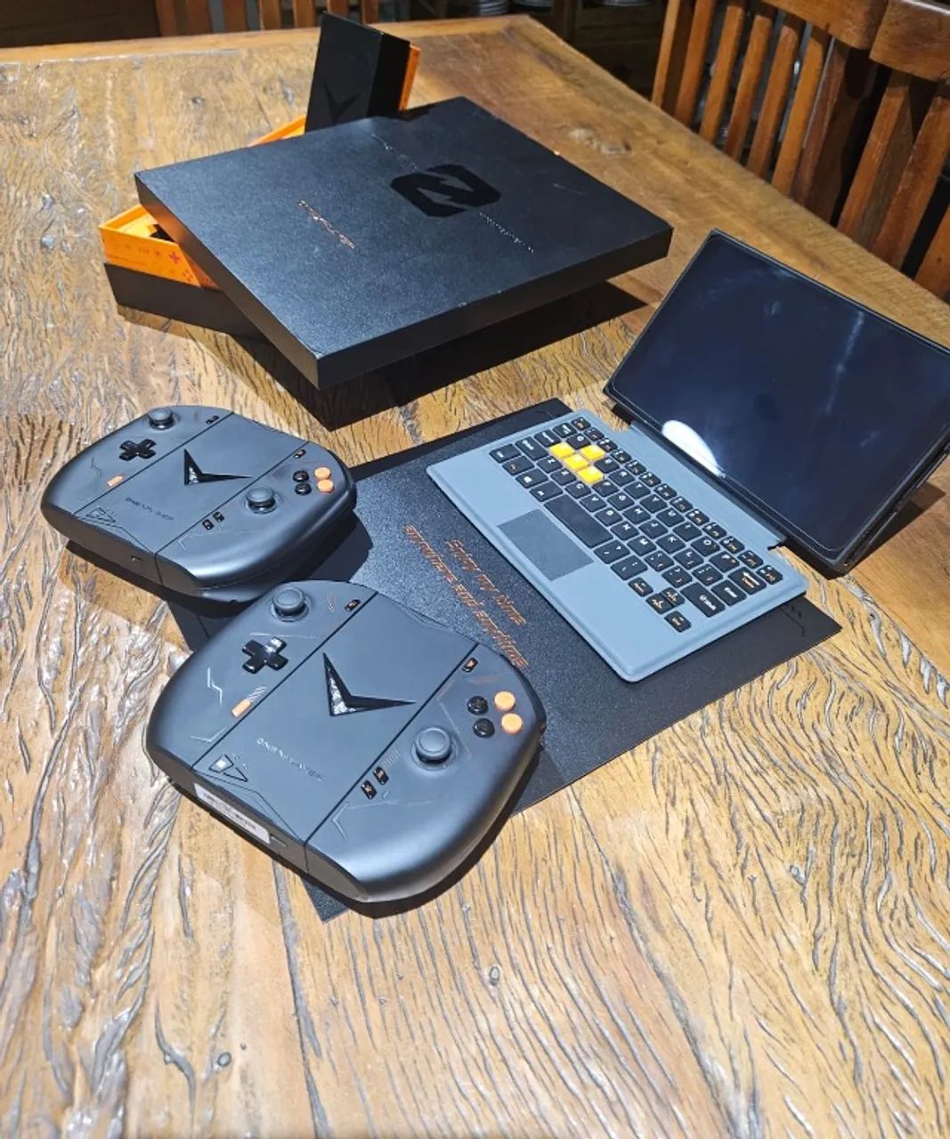 Onexplayer 2 - 8.4 Polegadas64290076088706123