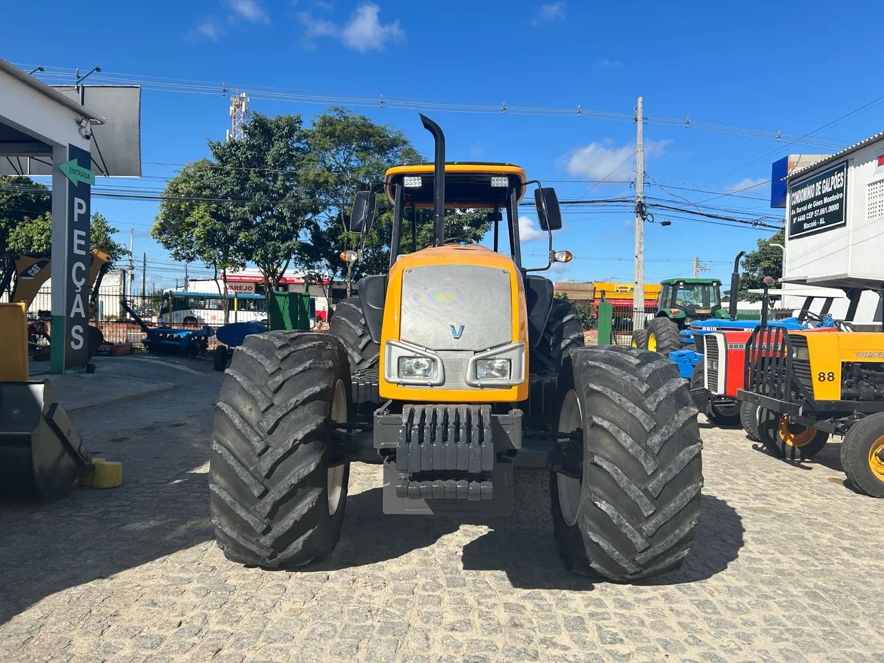 TRATOR VALTRA BH180 - Foto 5