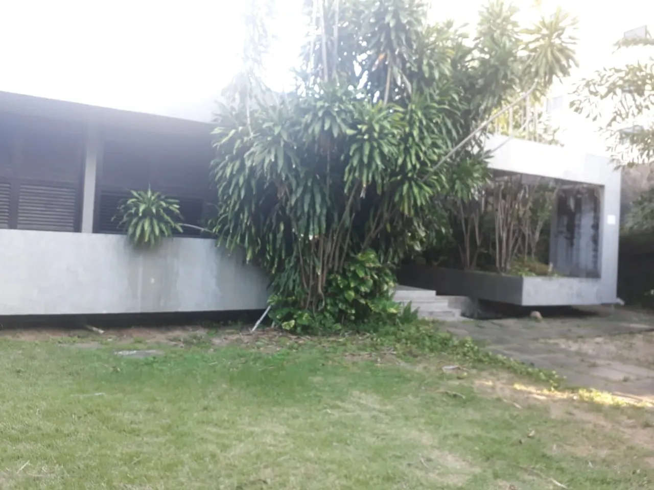 Casa térrea com 800 metros quadrados servindo para escritórios, clinicas, etc