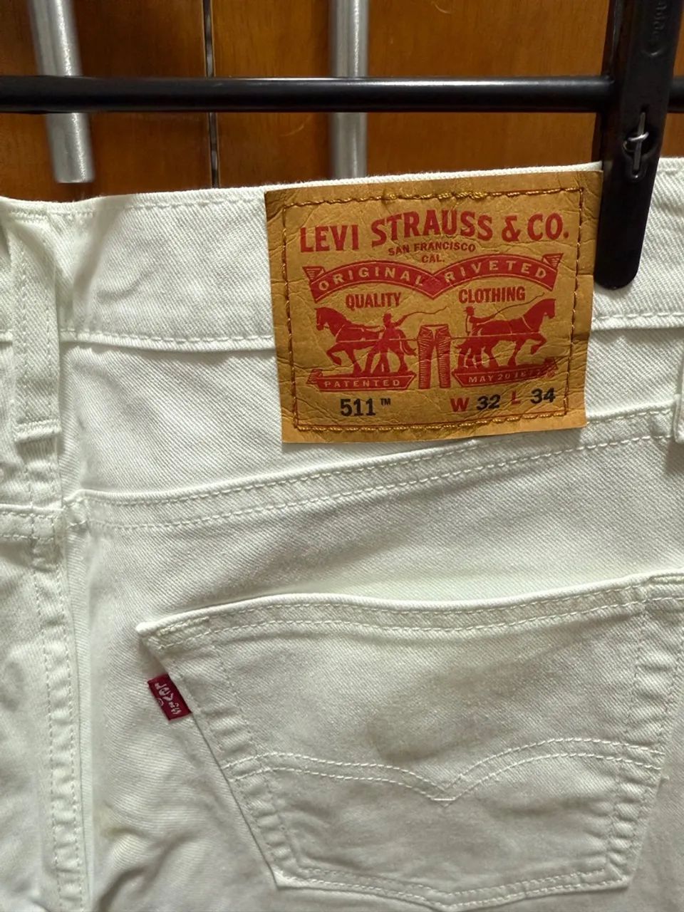 Calça Jeans Branca - Conforto e Estilo! - Foto 2
