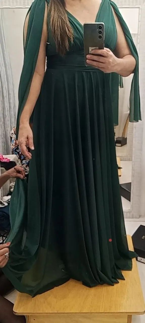 Vestido longo para festa.