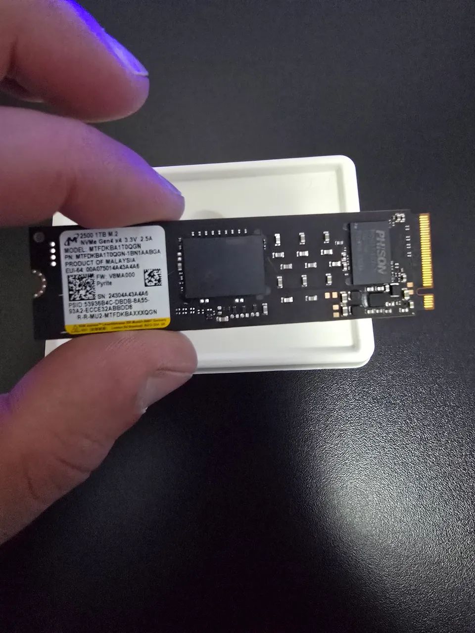 SSD NVMe Micron 2500 1TB M.2 PCIe Gen4 x4 - Novo - Foto 4