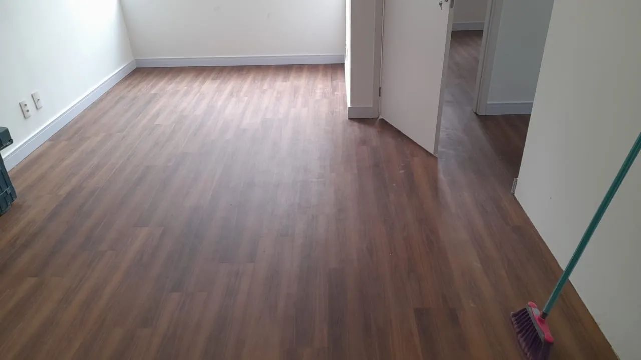 Piso Laminado e Vinílico  - Foto 5