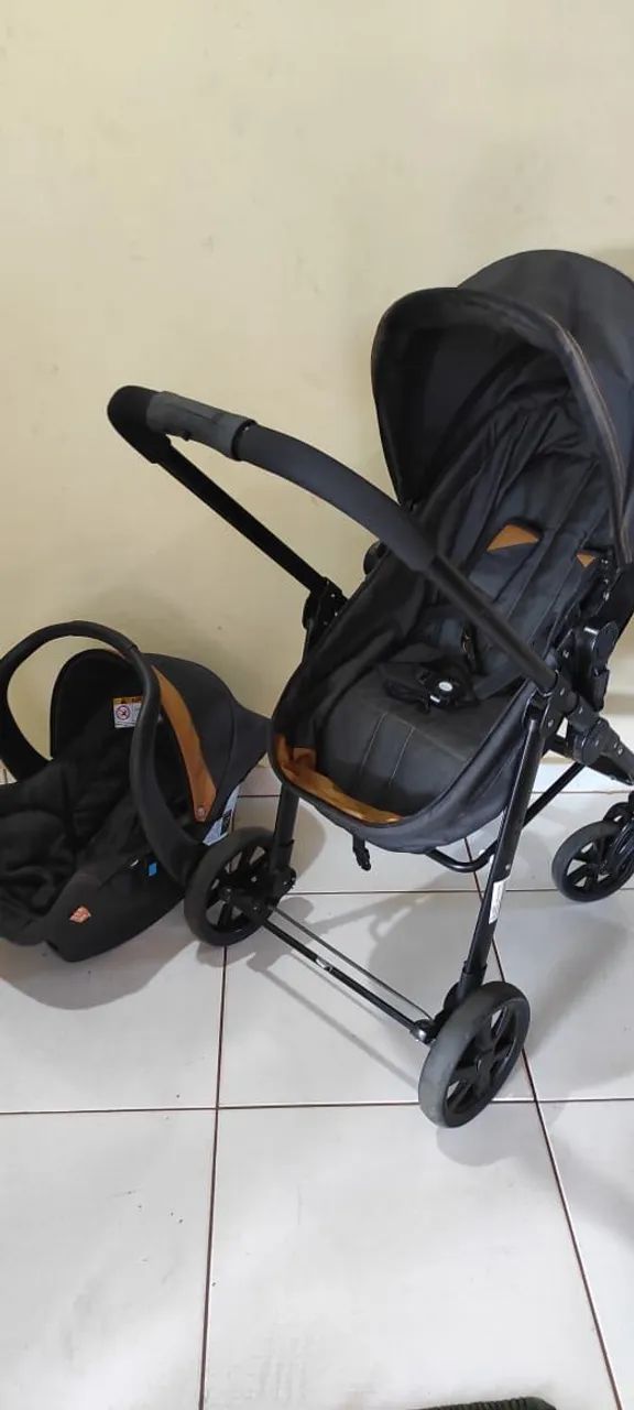Carrinho de Bebê Compacto e Confortável - Foto 5